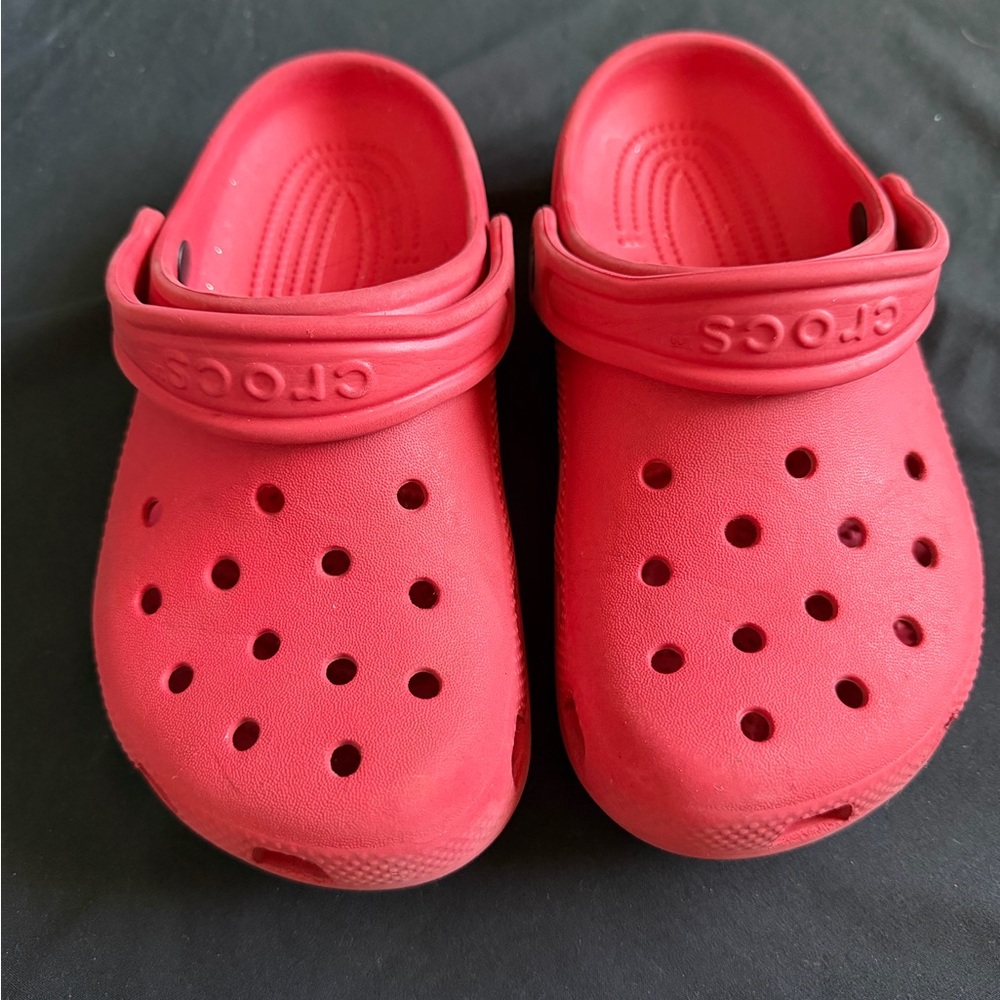 Kids Red Crocs - Picture 2 of 5